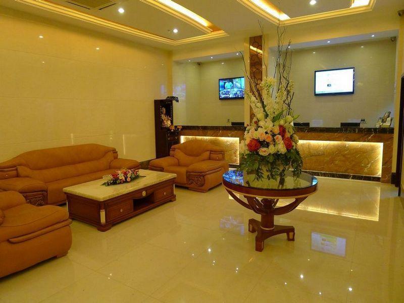 Greentree Inn Guiyang Court Street West Zhongshan Road Subway Station Business Hotel Exterior photo