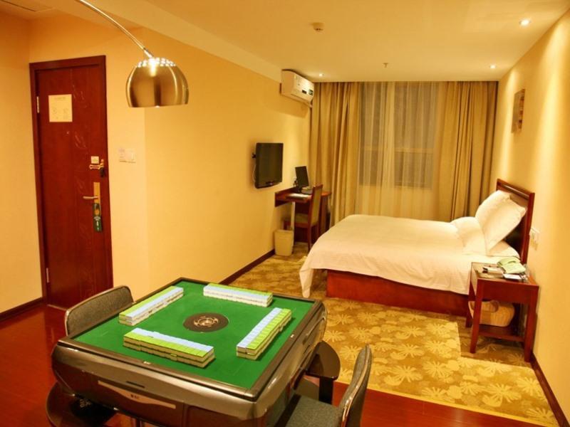 Greentree Inn Guiyang Court Street West Zhongshan Road Subway Station Business Hotel Exterior photo
